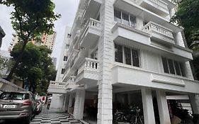 White House By Maxxvalue Service Apartments Bandra